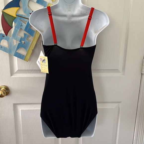 NWT One piece swimsuit - Picture 5 of 5
